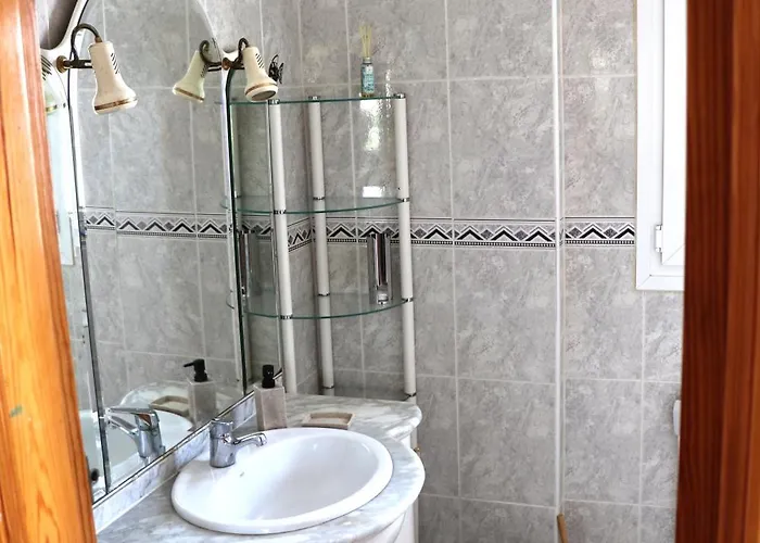 Charmigt Hus Med Baesta Laege I Torrox Costa 別荘 *