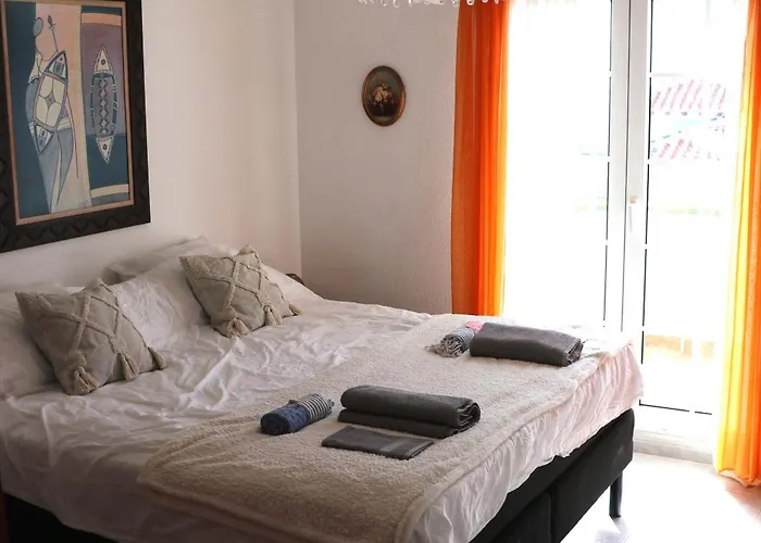 Charmigt Hus Med Baesta Laege I Torrox Costa